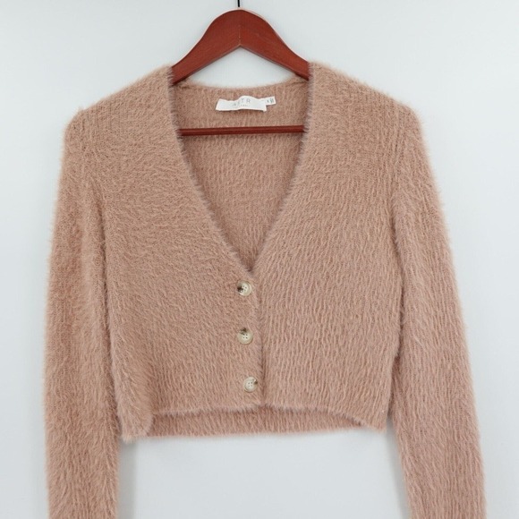 ASTR The Label Lorain Cardigan Womens Medium Pink Clay Fuzzy Cropped Timeless - Picture 3 of 13